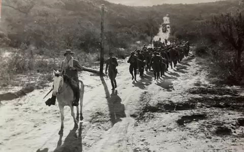 Jos� Samudio: "A Paraguay le cost� levantarse de la guerra y seguir peleas internas".