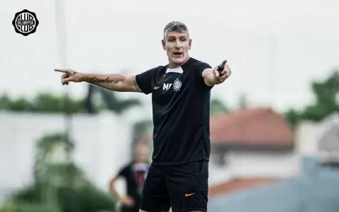 Mart�n Palermo suena para Banfield