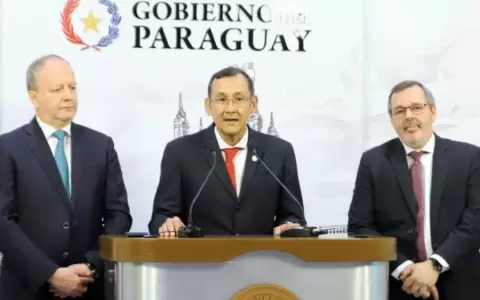 Ejecutivo propone a Miguel Mora como miembro del directorio del BCP