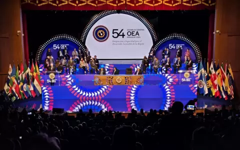 Foros internacionales dan visibilidad a problemas reales del Paraguay, destaca analista