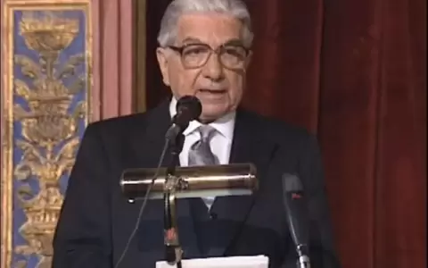 Conferencia sobre el quincuag�simo aniversario de "Yo el Supremo" en el CEPB