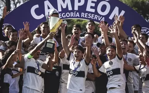 Olimpia se consagr� campe�n del Apertura 2024 en la Reserva