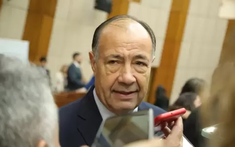 Gesti�n de Pe�a: �Yo creo que est� haciendo un esfuerzo�, dice senador