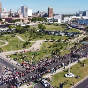 Gremios industriales rechazan feriados extras que evalúa el Ejecutivo