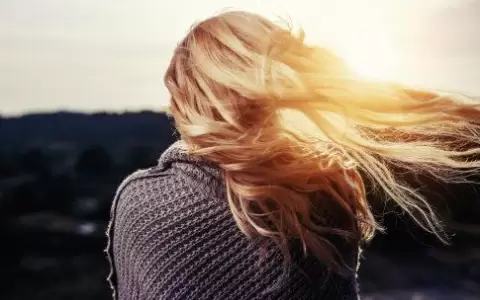 La escoliosis afecta m�s a las mujeres