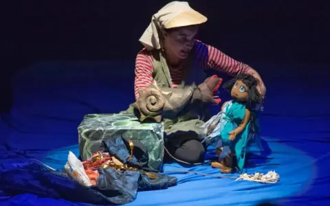 "B�squeda" y "Mareas profundas": obras argentinas se presentan en el Centro Cultural Kuarahy