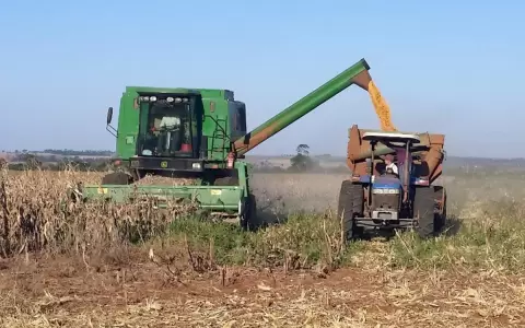 Productores preocupados por falta de claridad sobre fondos de cooperaci�n de la UE