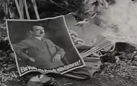 Proyecci�n final del ciclo de cine "�Socorro, democracia!"