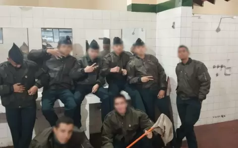 La temida "Hora 25": as� es como maltratan a cadetes del Liceo Militar Acosta �u