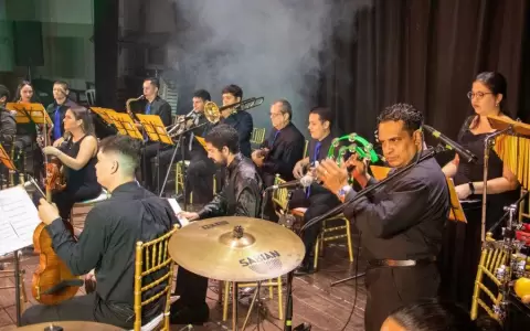 "Gala Latinoamericana" en Fernando de la Mora