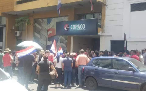 Plantean otorgar retiro voluntario a 570 funcionarios de Copaco
