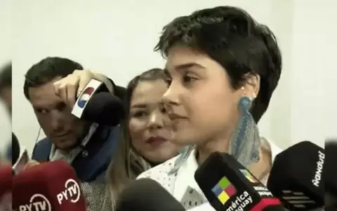 ��Feliz!�: Ayel�n ya est� en Paraguay