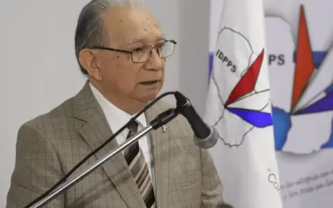 Jos� Altamirano, exministro de la Corte.