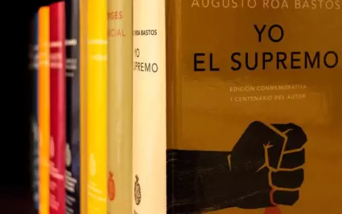 Paraguaya, porte�a y sesentista. 50 a�os de "Yo el Supremo"