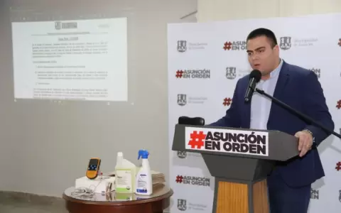 Juez salva de prisi�n a exdirector de "Nenecho" sospechado de lavado de dinero