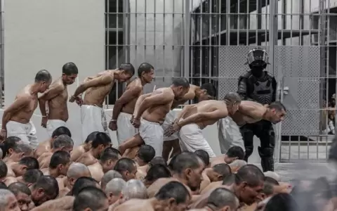 Pandilleros presos en El Salvador.