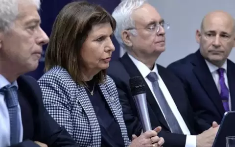 Gobierno de Milei present� proyecto para bajar edad de imputabilidad a 13 a�os