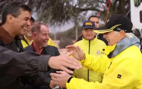 Santiago Pe�a visit� el Transchaco Rally, destacando su impacto positivo