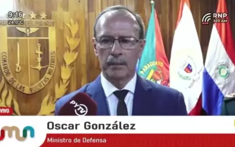 Pe�a designa a el vicealmirante Lucio Ben�tez como nuevo comandante de la Armada Paraguaya