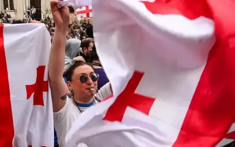Georgia: entra en vigor la ley de "influencia extranjera"