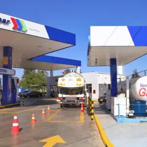 Petropar espera entrega de gasoil por parte de firma catarí y descarta desabastecimiento