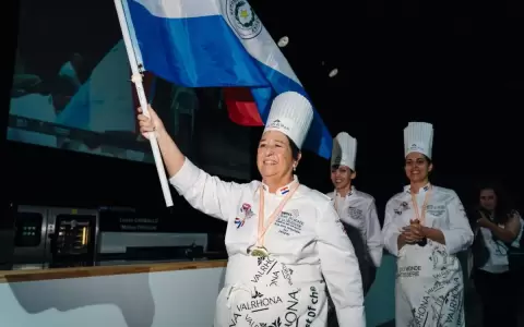 Las vicecampeonas en pasteler�a llegan hoy a Paraguay. �Te esperan para dar un emotivo saludo!