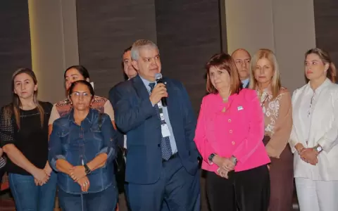 Argentina retirar� estatus de refugiados a parientes de miembros del EPP