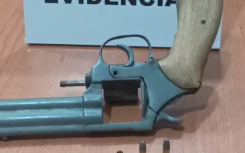 Piden prisi�n para un menor sindicado de asaltar con arma un supermercado