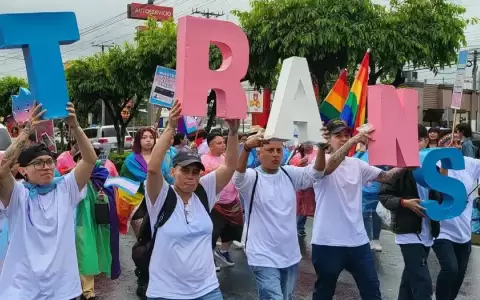 Miles en Am�rica Latina lucen los colores del orgullo LGBTI+