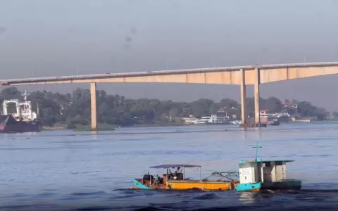 Descenso de r�os Paraguay y Paran� afecta capacidad de transporte fluvial