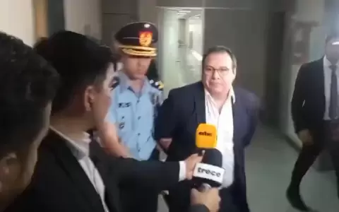Carlos Granada afronta juicio por acoso y coacci�n.