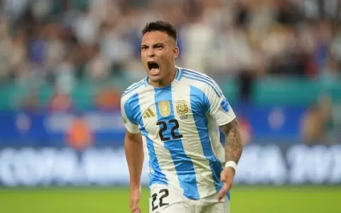 Argentina cierra con puntaje perfecto el Grupo A