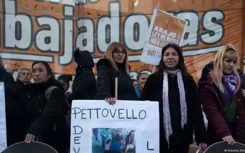 Milei disuelve el Ministerio de la Mujer de Argentina