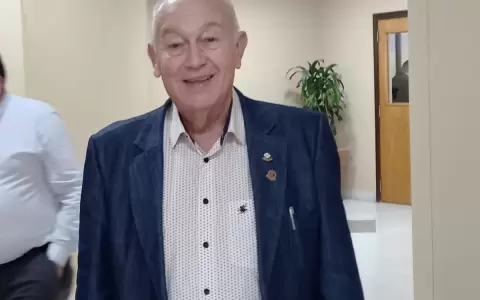 Bajac, exministro de la Corte involucrado en caso de coima, visit� a �Bachi� N��ez