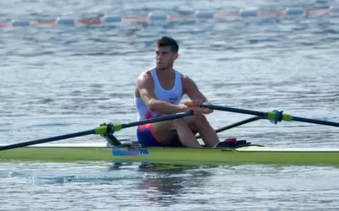 Javier Insfr�n qued� sexto en su serie de 4tos de final e ir� a semifinales C/D