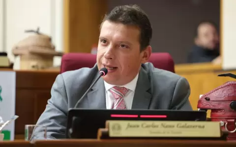 "Nano" es electo vice de comisi�n ambiental por "fomentar el deporte saludable"