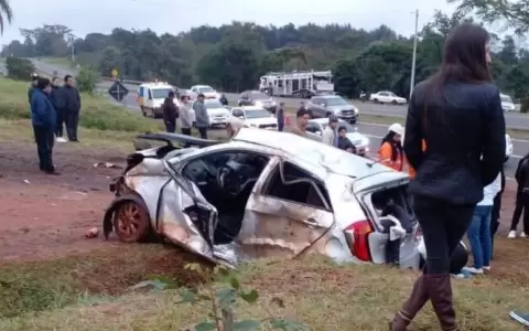 Ni�o de 7 a�os falleci� tras vuelco de veh�culo en Caaguaz�