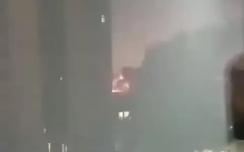 Incendio afecta a edificio de departamentos en Asunci�n