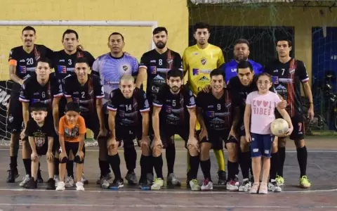 Copa de Oro: Atl�tico Tacumb� tumba el invicto de Sim�n Bol�var
