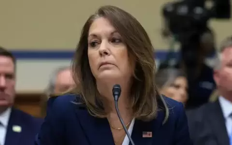 Dimite directora del Servicio Secreto de EE. UU.
