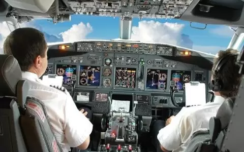 Aviones comerciales podr�an volar solo con un piloto: propuesta europea que critican los aviadores