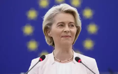Von der Leyen es ratificada para asumir segundo mandato