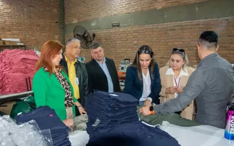 L�nea de ropa paraguaya ser�a confeccionada en penales de Alto Paran�