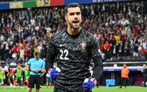 Diogo Costa se luce en los penales y Portugal pasa a cuartos