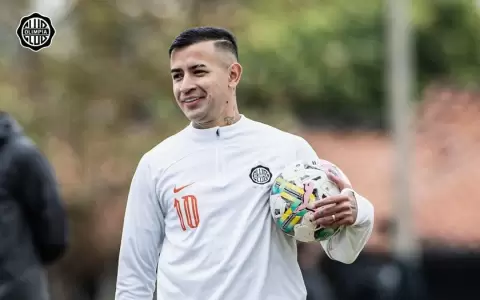 Olimpia: Mart�n Palermo confirma equipo que debutar� en el Clausura