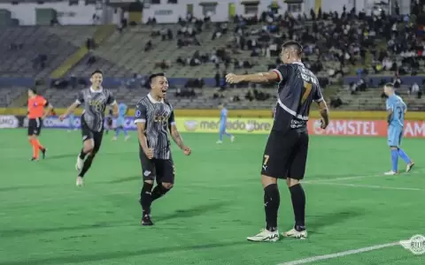 Libertad empata en Ecuador y avanza a octavos de final