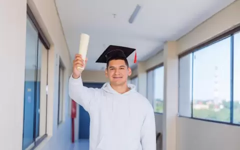 MEC present� Registro �nico del Estudiante de Educaci�n Superior