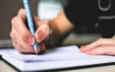 Taller juvenil de escritura, nueva propuesta de Julio Benegas