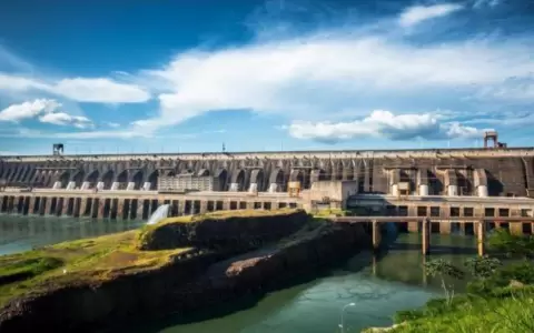 Autoridades t�cnicas de Paraguay y Brasil participaron de primera jornada de integraci�n energ�tica