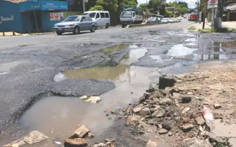Legisladores proyectan que el efecto "Costanera Sur" llegue tambi�n a Lambar�